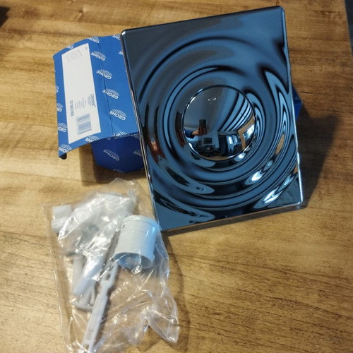 Grohe flush plate wall cover new (37063000)