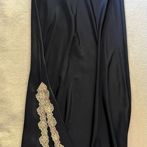 Women's satin nightgown like new, blue with lace, size M-L