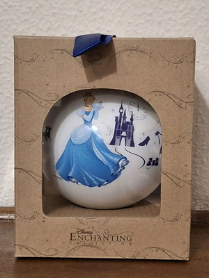 Disney Cinderella “A Wonderful Dream” Christmas Ornament 2018 new