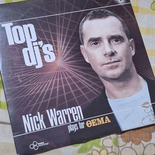 Top DJ's Nick Warren used CD