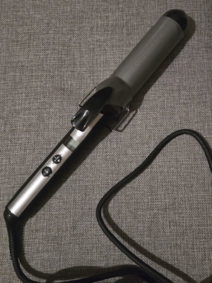 Babyliss Pro BAB2174TTE 32mm curling iron with digital temperature display