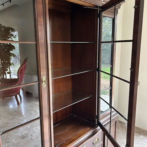 Three-Door Classic Glass Display Cabinet Made of Solid Mahogany Like New