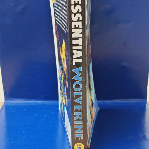 Essential Wolverine Vol.1 comic like new, English