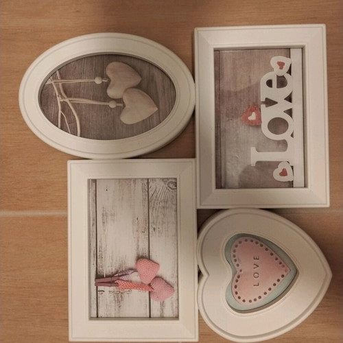 Photo frames like new in white color