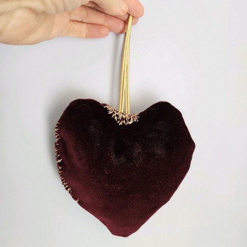 Handmade velvet heart and pouch set new