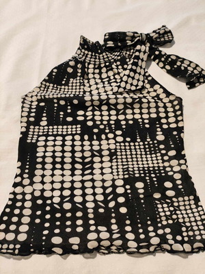Women's blouse used, size XS, black and beige