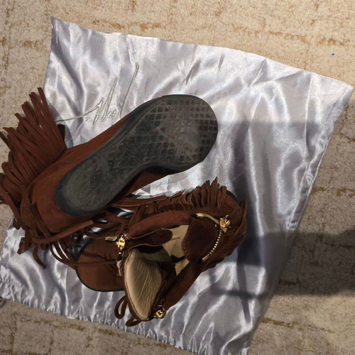 Μποτάκια Giuseppe Zanotti καστόρινα σαν καινούργια, νούμερο 38, καφέ
