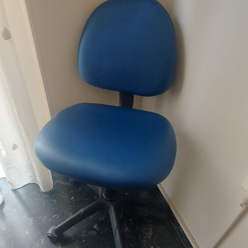 Modeco children's office chairs used, fully functional