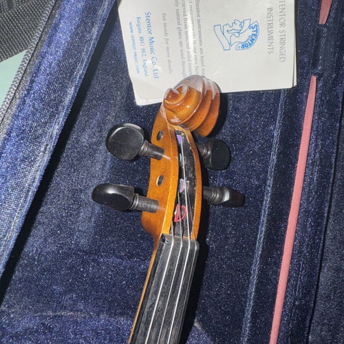 Stentor SR1018 Violinset 3/4 like new