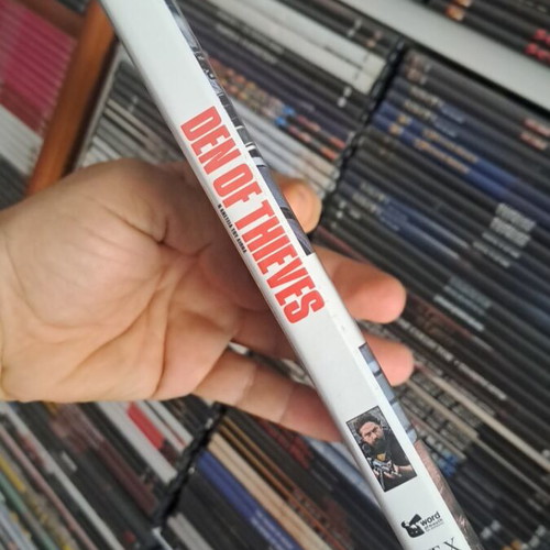 Den of Thieves DVD used, action adventure with subtitles
