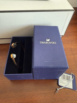 Βραχιόλι Swarovski ροζ χρυσό σαν καινούργιο με μαύρα και διάφανα κρύσταλλα