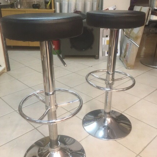 Stools with leather upholstery and aluminum frame, height 83, diameter 35