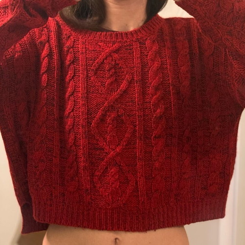Bershka red cropped sweater like new, size M