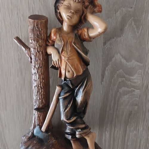Decorative figurine 22 cm like new, rustic vintage style