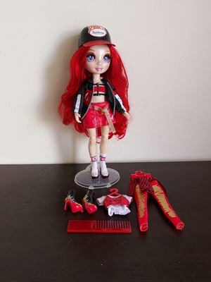 Rainbow High Ruby Anderson Series 1 fashion doll, complete