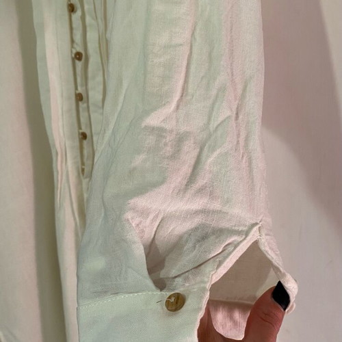 Zara white kimono like new, long with wooden buttons