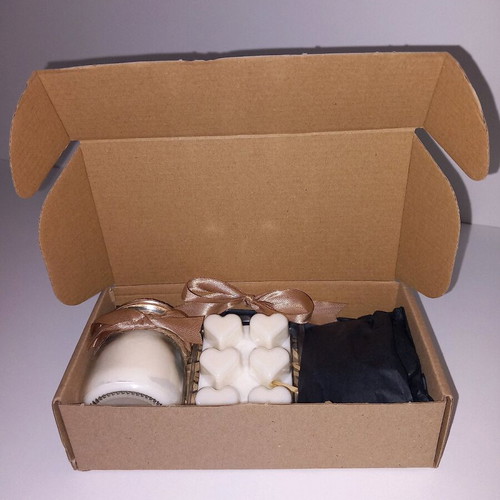 Luxury Gift Box “Al Dahabi” candle and wax melts set new