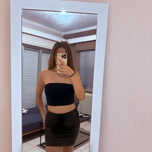 Leather-type black skirt like new, size S