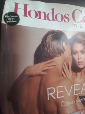 Hondos Center 2014 Xmas magazine like new, vintage fashion