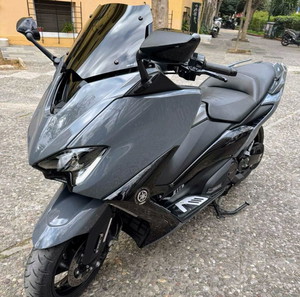 Yamaha TMAX 560 Tech Max 2021