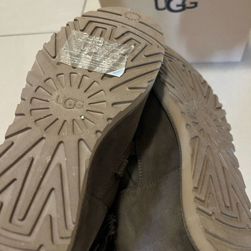 Ugg Australia platform ankle boots like new, gray, size 37