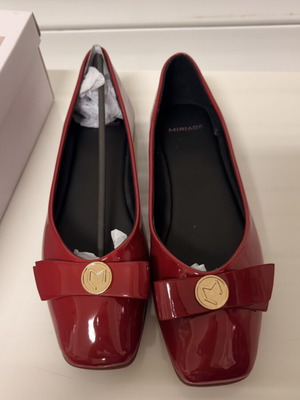 Women's red ballerina shoes size 39, new