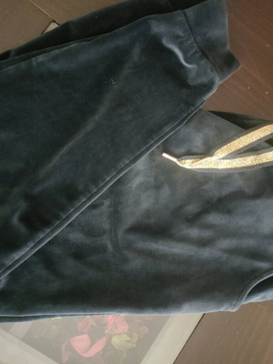 Esmara velvet tracksuit used, comfortable with gold detail