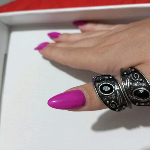 Ring used black impressive in excellent condition