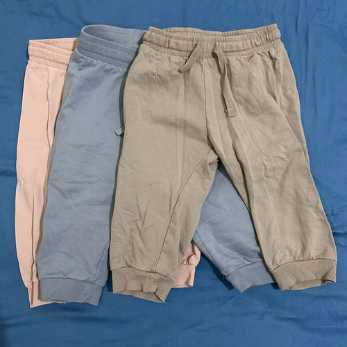 Cotton baby pants 3-pack 9-12 months like new H&M