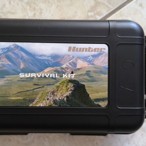 Hunter Survival Kit new, complete outdoor emergency set