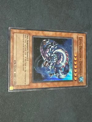 Levia-Dragon -Daedalus (HLI) card new