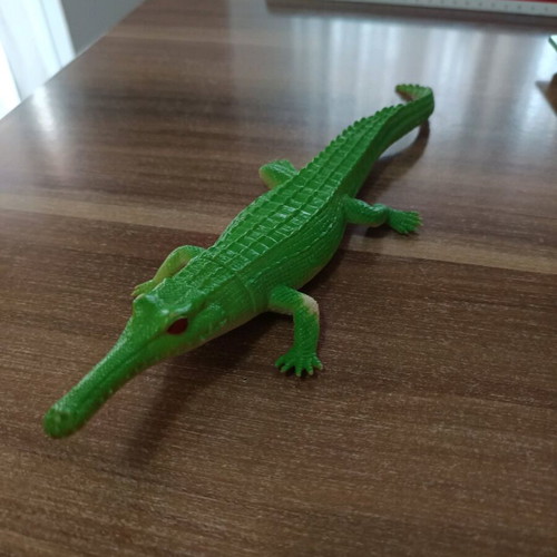 Alligator figure used 30cm