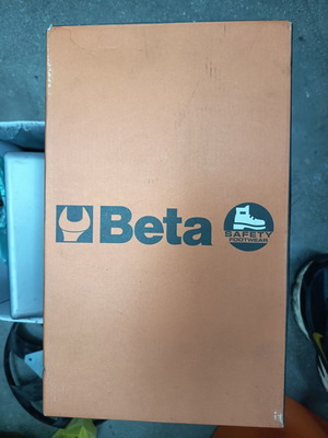 Παπούτσια εργασίας Beta 7349RP καινούργια, δέρμα Nubuck, αδιάβροχα, νούμερο 45