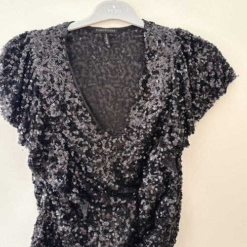 Funky Buddha Black Sequin Top like new, V-neck, size M