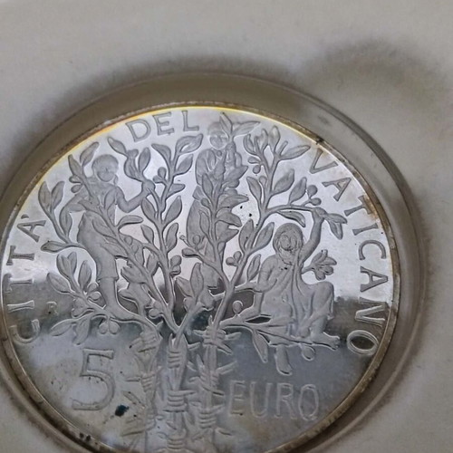Collectible silver coin like new for 60th anniversary of World War II