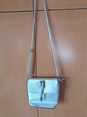 Women's shoulder bag silver like new