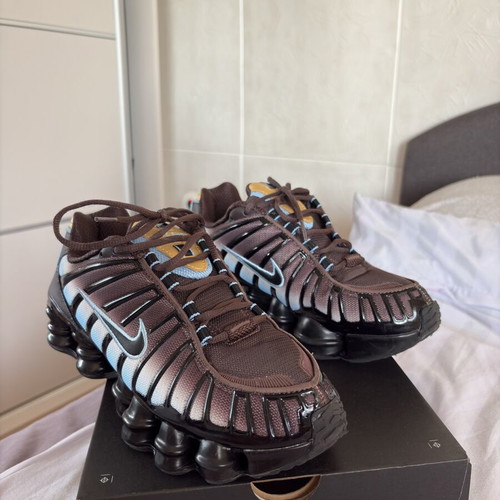 Nike Shox TL sneakers size 42 like new