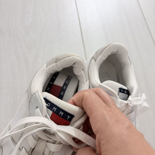 Tommy Jeans Sneakers used, size 38, white unisex sport shoes