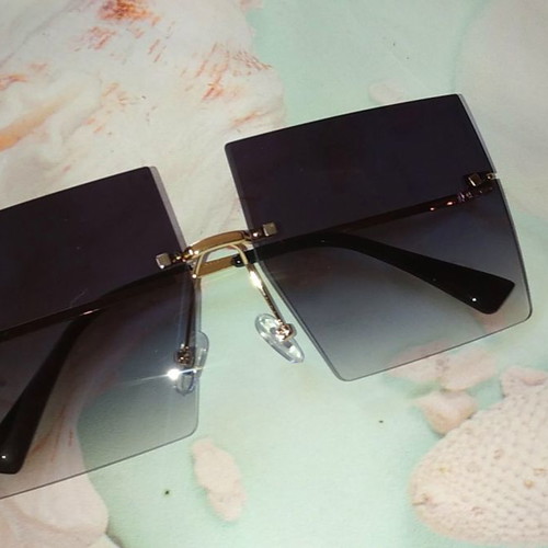 DITUIEO square sunglasses new, purple + free Michalis Hatzigiannis CD