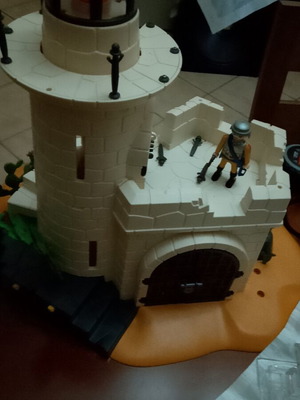 Playmobil 4294 Soldiers' Fortress with Lighthouse playset