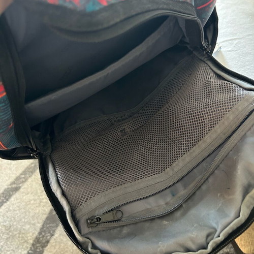 Polo backpack like new, black and red