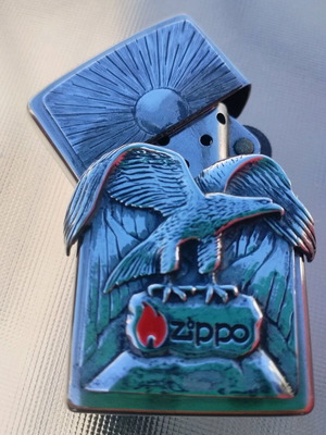 Zippo Eagle 2015 μεταχειρισμένο με διπλή πλακέτα και ανάγλυφο σχέδιο