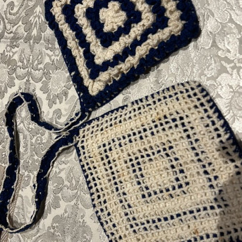 Set of decorative and functional oven cloths, new, 4 pieces