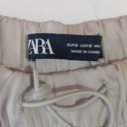 Zara cargo pants L-XL like new, ice color
