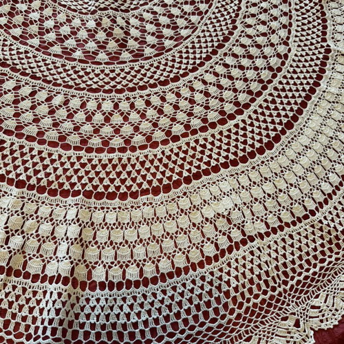 Round tablecloth 1.60cm diameter like new