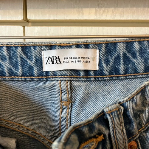 Zara straight jeans like new, size XS, blue