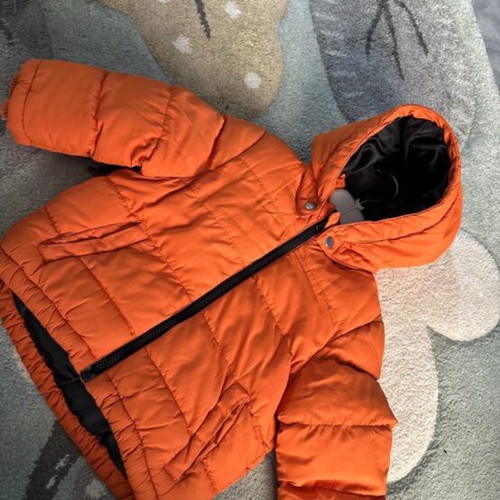 H&M baby boy jacket 24-36 months like new with detachable hood