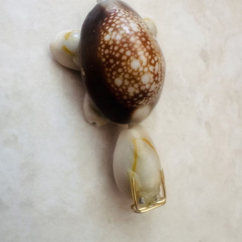 Vintage Handmade Turtle Decor Made of Natural Cowrie Shells Like New