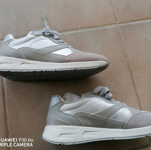 Γυναικεία sneakers Geox