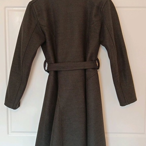 Black coat with waist tie like new, Made in Italy